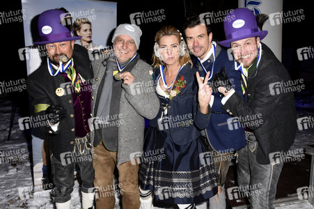 Angermaier Jubiläums Eisstock-WM in Tracht 2017 in München