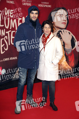 Filmpremiere 'Die Blumen von gestern' in Berlin
