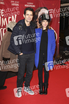 Filmpremiere 'Die Blumen von gestern' in Berlin