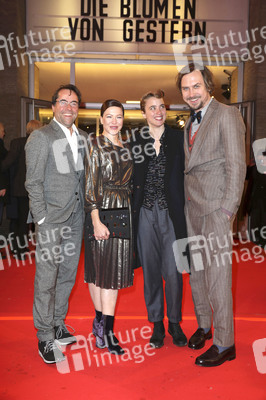 Filmpremiere 'Die Blumen von gestern' in Berlin