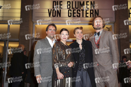 Filmpremiere 'Die Blumen von gestern' in Berlin