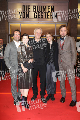 Filmpremiere 'Die Blumen von gestern' in Berlin