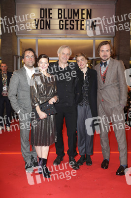 Filmpremiere 'Die Blumen von gestern' in Berlin