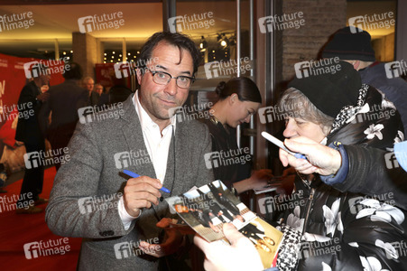 Filmpremiere 'Die Blumen von gestern' in Berlin
