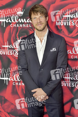 Hallmark Channel und Hallmark Movies and Mysteries Winter 2017 TCA Press Tour in Pasadena