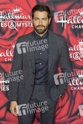 Hallmark Channel und Hallmark Movies and Mysteries Winter 2017 TCA Press Tour in Pasadena