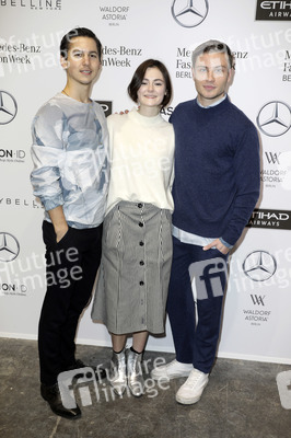 Hien Le Fashion Show auf der Mercedes-Benz Fashion Week Berlin Autumn/Winter 2017