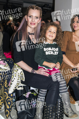 Lena Hoschek Fashion Show auf der Mercedes-Benz Fashion Week Berlin Autumn/Winter 2017