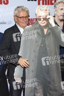 Filmpremiere 'Kundschafter des Friedens' in Berlin
