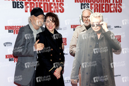Filmpremiere 'Kundschafter des Friedens' in Berlin