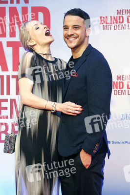 Filmpremiere 'Mein Blind Date mit dem Leben' in München