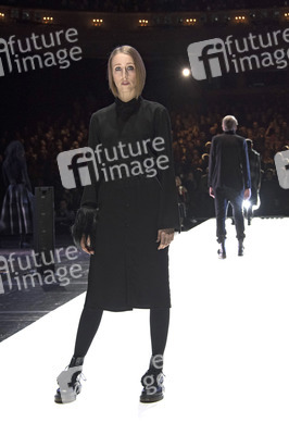 Esther Perbandt Fashion Show auf der Mercedes-Benz Fashion Week Berlin Autumn/Winter 2017
