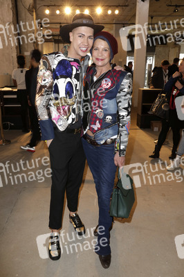 Rebekka Ruetz Fashion Show auf der Mercedes-Benz Fashion Week Berlin Autumn/Winter 2017
