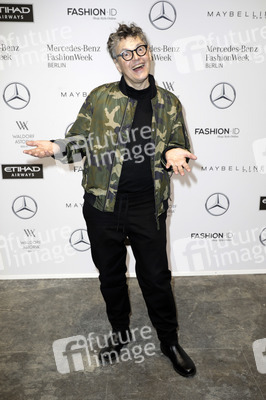 Rebekka Ruetz Fashion Show auf der Mercedes-Benz Fashion Week Berlin Autumn/Winter 2017