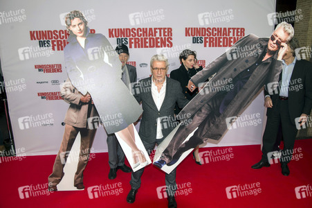 Filmpremiere 'Kundschafter des Friedens' in Berlin