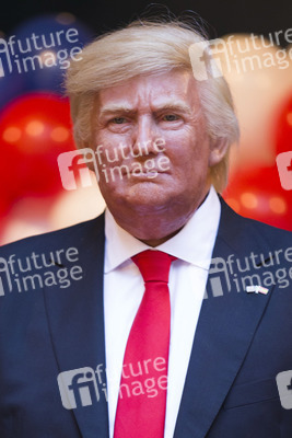 Enthülung der Donald Trump Wachsfigur in Madrid
