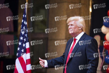 Enthülung der Donald Trump Wachsfigur in Madrid