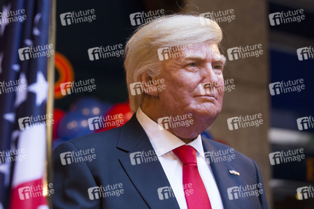 Enthülung der Donald Trump Wachsfigur in Madrid