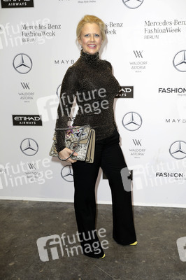 Dawid Tomaszewski Fashion Show auf der Mercedes-Benz Fashion Week Berlin Autumn/Winter 2017