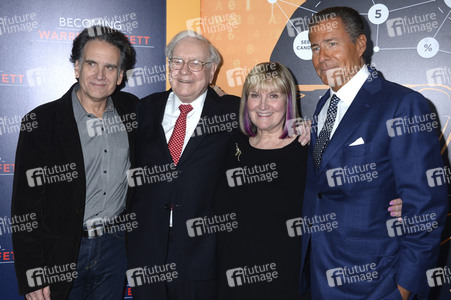 Doku-Premiere 'Becoming Warren Buffett' in New York