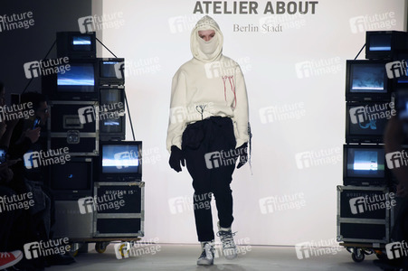 Atelier About Fashion Show auf der Mercedes-Benz Fashion Week Berlin Autumn/Winter 2017