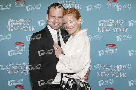Musicalpremiere 'Ich war noch niemals in New York' in Hamburg