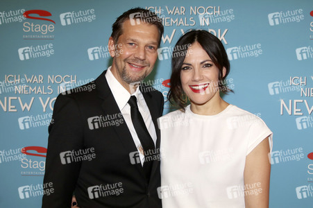 Musicalpremiere 'Ich war noch niemals in New York' in Hamburg