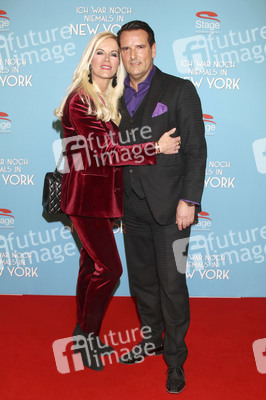 Musicalpremiere 'Ich war noch niemals in New York' in Hamburg