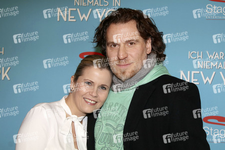 Musicalpremiere 'Ich war noch niemals in New York' in Hamburg