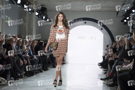 Key Looks Show bei der Mercedes-Benz Fashion Week Berlin Autumn/Winter 2017
