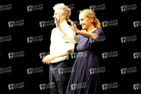 Theaterpremiere 'Harold und Maude' in Wien