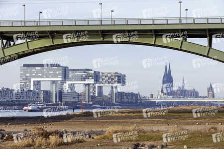 Symbolfoto Niedrigwasser