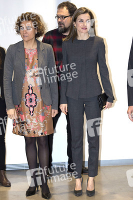 Königin Letizia besucht das AECC Forum in Madrid