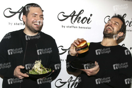 Präsentsation des Restaurants Ahoi in Hamburg