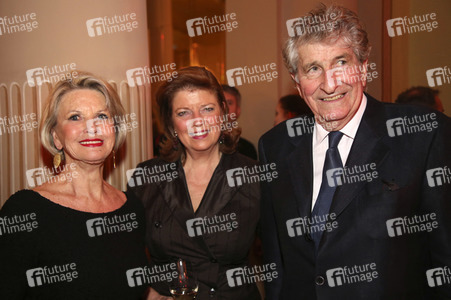 Premierenparty 'Heilig Abend' in Wien