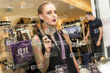Re-Opening von Urban Decay in Berlin