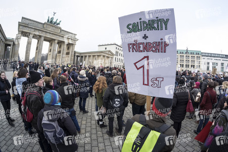 Protest gegen Trump-Politik in Berlin