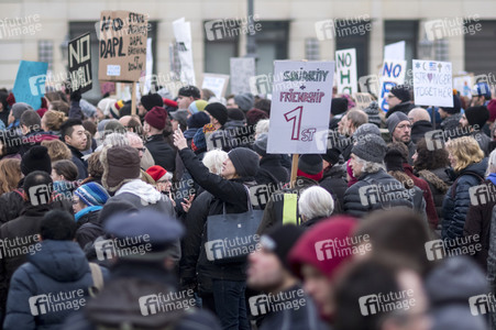 Protest gegen Trump-Politik in Berlin
