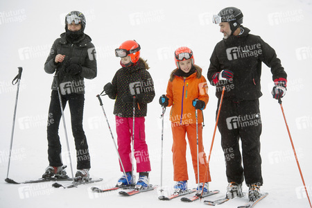 Die spanischen Royals beim Skifahren in Astún
