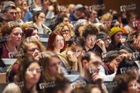 Symbolfoto Studenten