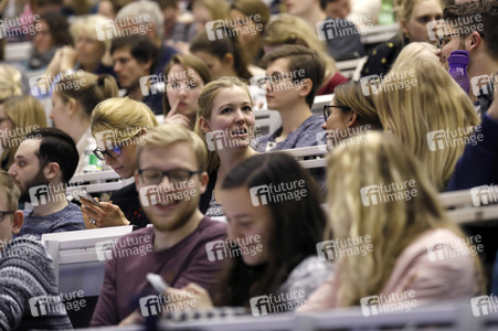 Symbolfoto Studenten