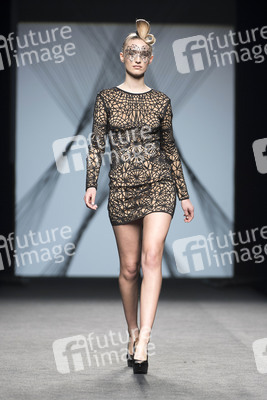 Maya Hansen Fashion Show auf der Mercedes-Benz Fashion Week Madrid AW 2017