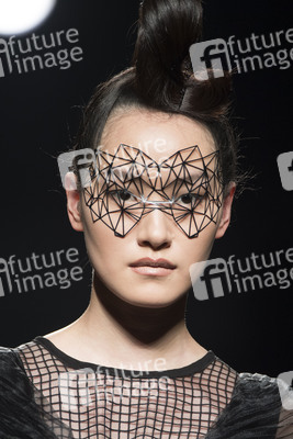 Maya Hansen Fashion Show auf der Mercedes-Benz Fashion Week Madrid AW 2017