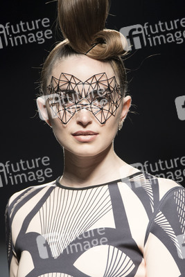 Maya Hansen Fashion Show auf der Mercedes-Benz Fashion Week Madrid AW 2017