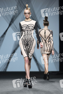 Maya Hansen Fashion Show auf der Mercedes-Benz Fashion Week Madrid AW 2017