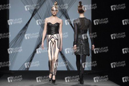 Maya Hansen Fashion Show auf der Mercedes-Benz Fashion Week Madrid AW 2017