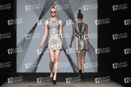 Maya Hansen Fashion Show auf der Mercedes-Benz Fashion Week Madrid AW 2017