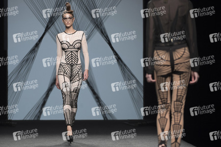 Maya Hansen Fashion Show auf der Mercedes-Benz Fashion Week Madrid AW 2017
