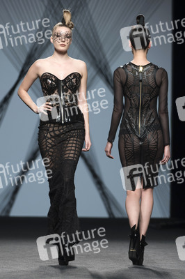 Maya Hansen Fashion Show auf der Mercedes-Benz Fashion Week Madrid AW 2017