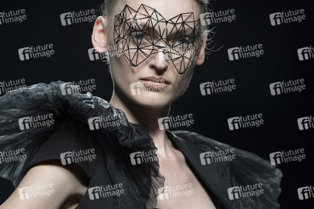 Maya Hansen Fashion Show auf der Mercedes-Benz Fashion Week Madrid AW 2017